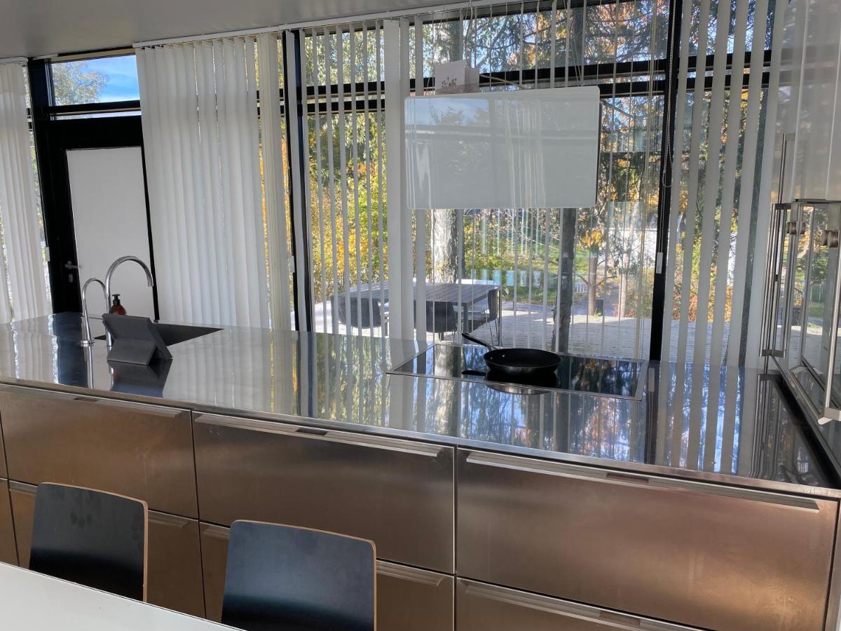 Exclusive 2 Level Etage Next To Arlanda-City Metro Stockholm Bagian luar foto