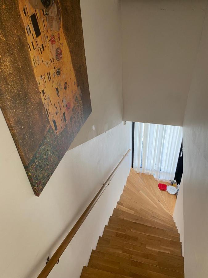 Exclusive 2 Level Etage Next To Arlanda-City Metro Stockholm Bagian luar foto