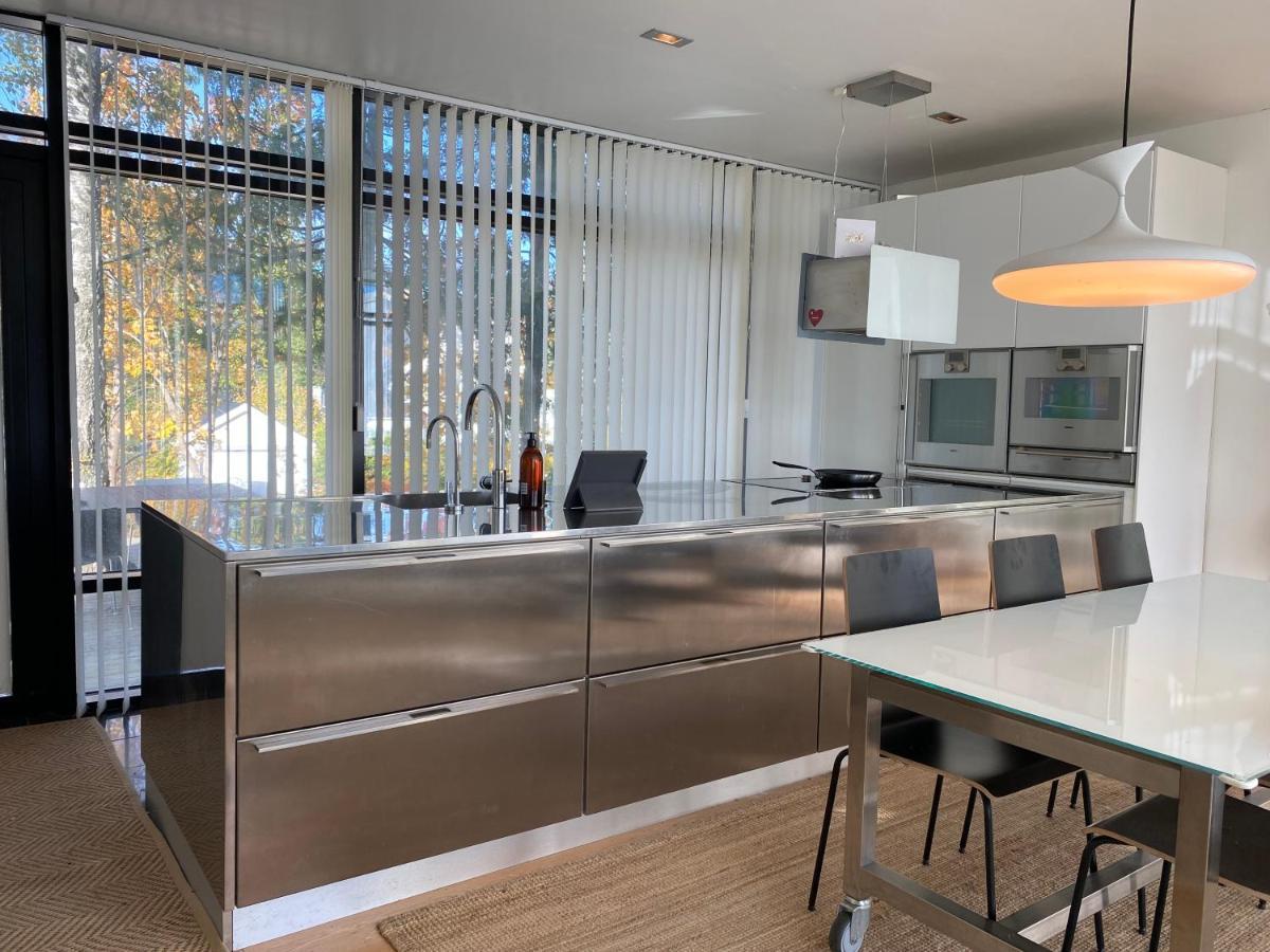 Exclusive 2 Level Etage Next To Arlanda-City Metro Stockholm Bagian luar foto