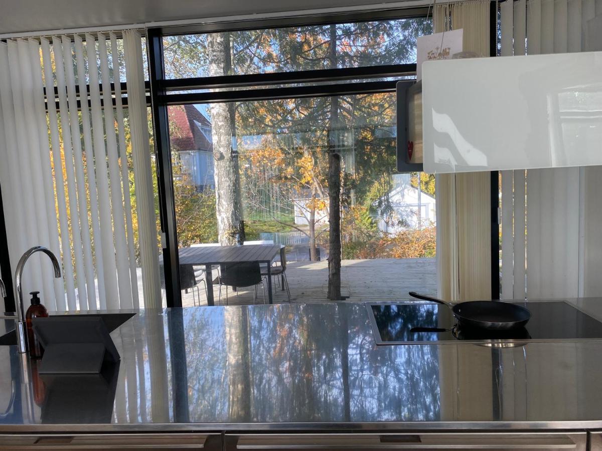 Exclusive 2 Level Etage Next To Arlanda-City Metro Stockholm Bagian luar foto